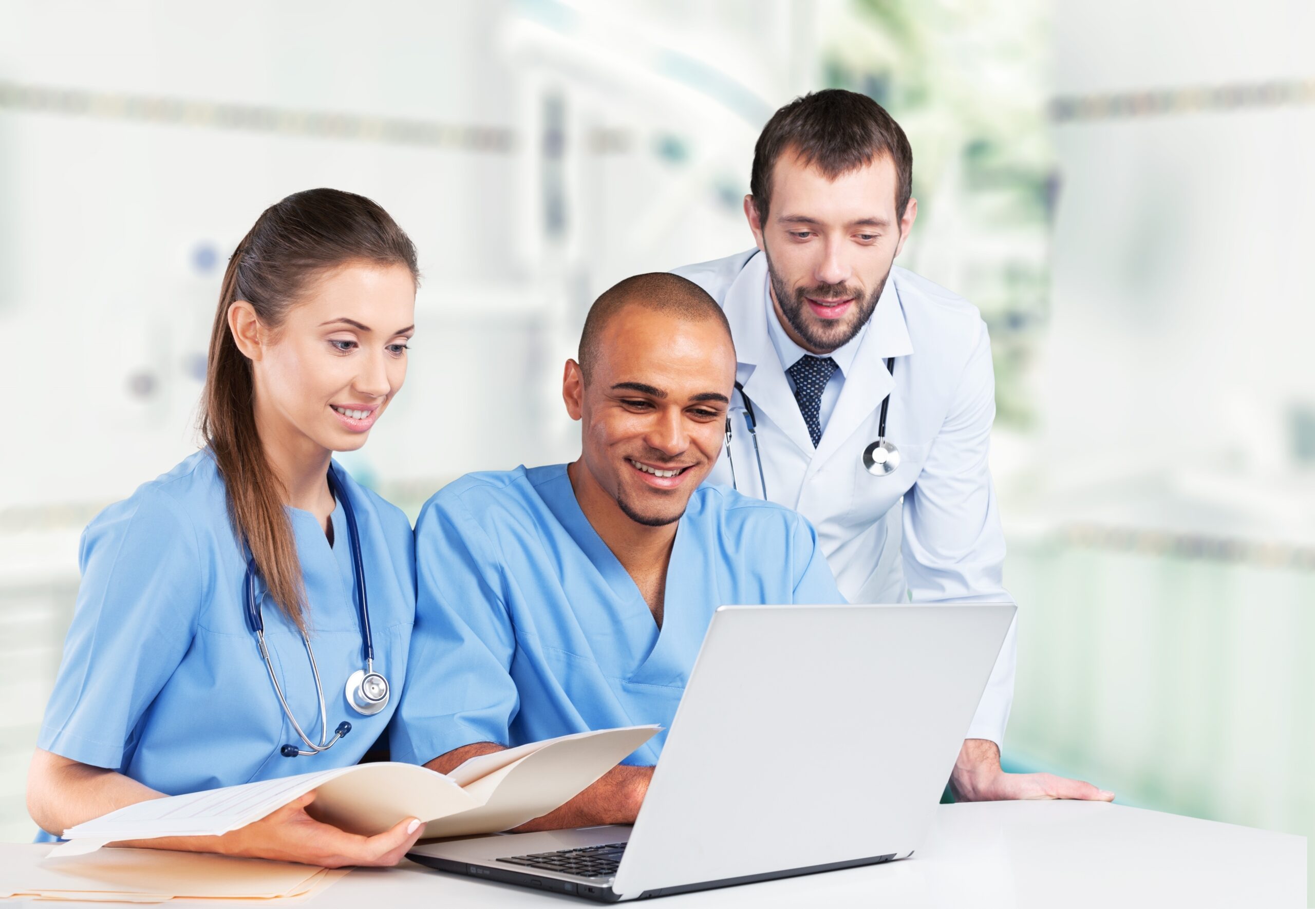 What is the Difference Between LIS and LIMS?